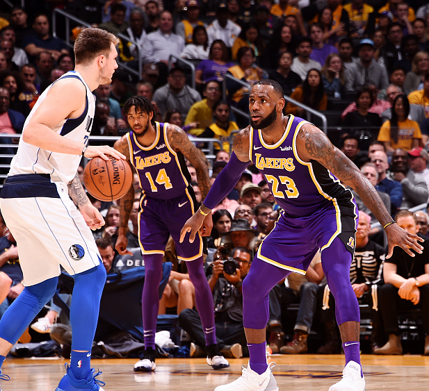  独行侠末节翻盘战胜森林狼  